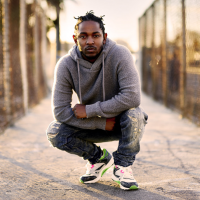 Kendrick Lamar Freestyles to Notorious B.I.G. Classics!